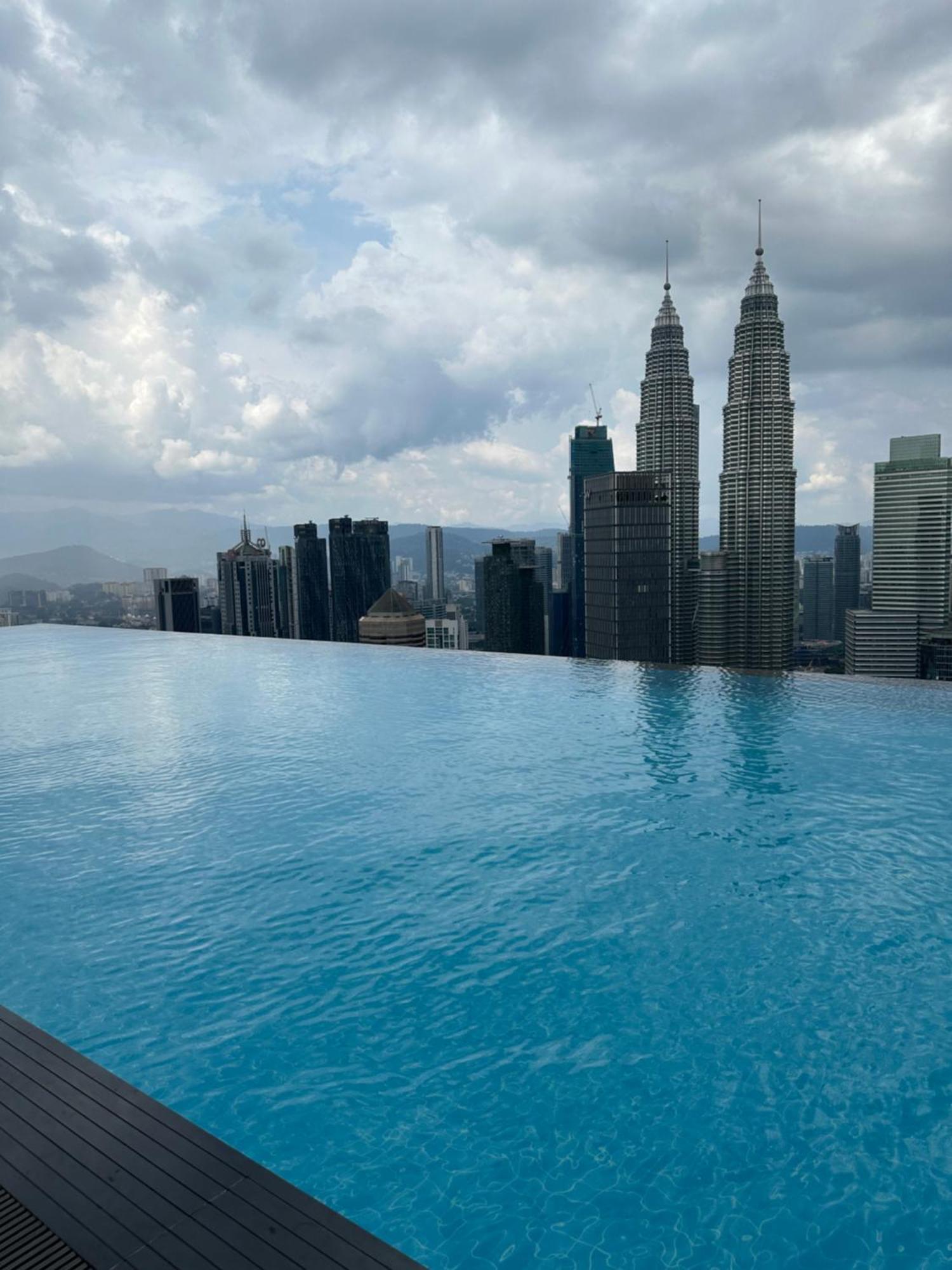 Platinum 2 Klcc By Bhs *