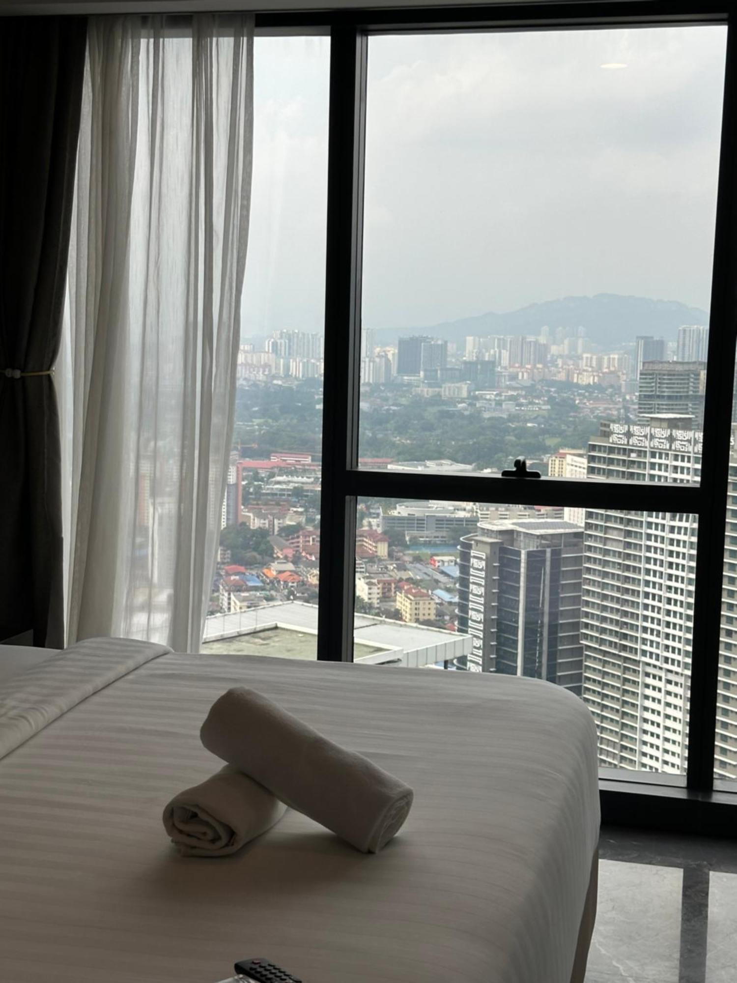 Platinum 2 Klcc By Bhs *
